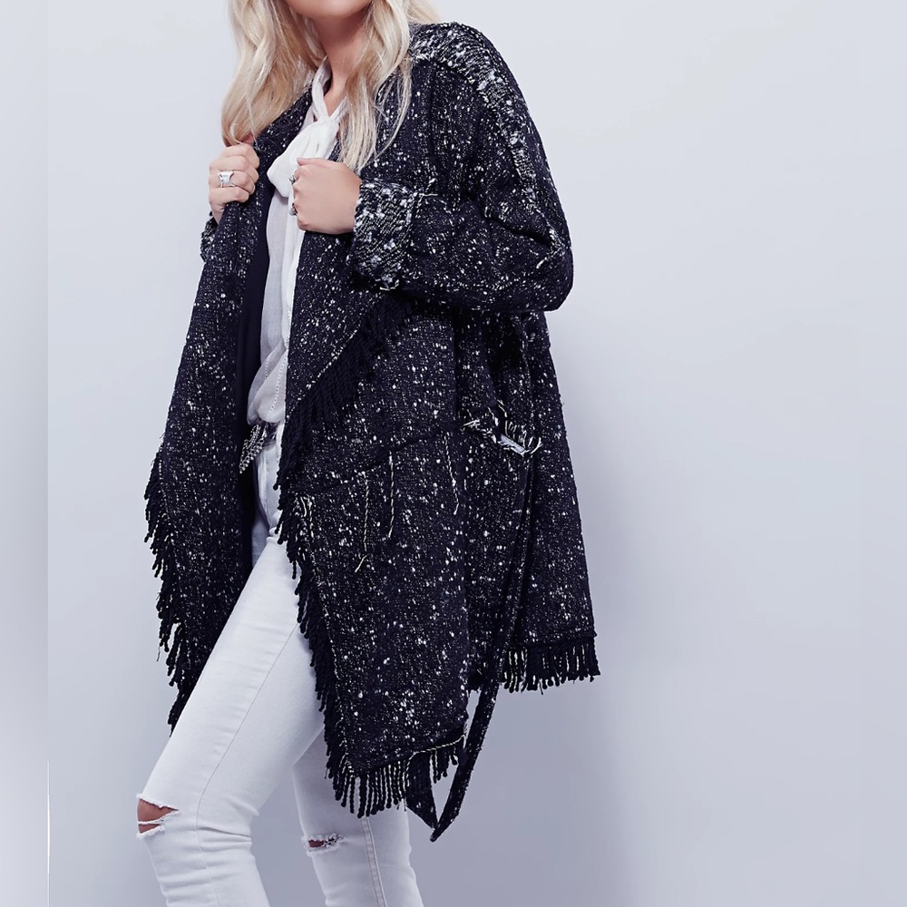 FREE PEOPLE Fringe Wrap Blanket Coat